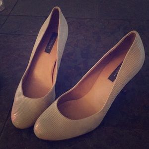 Ann Taylor leather dress shoes